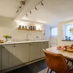 Corner House *